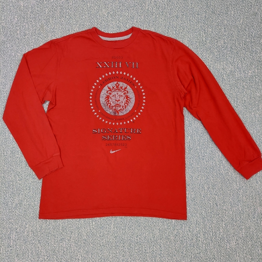 Nike Lebron James Lion Logo Long Sleeve T-shirt, Red Sz XL